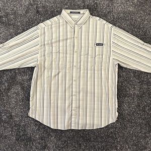 Like new Columbia Super Tamiami long sleeve